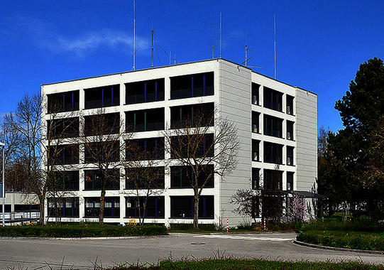 Verwaltungsgebäude_Bereitschaftspolizei_002